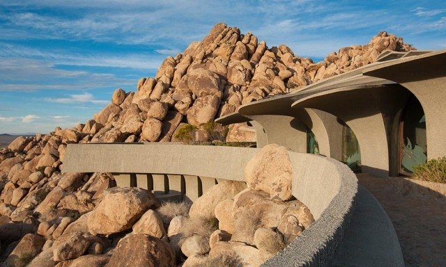 Stenigt landskap Residence-in-the-desert-terrassen