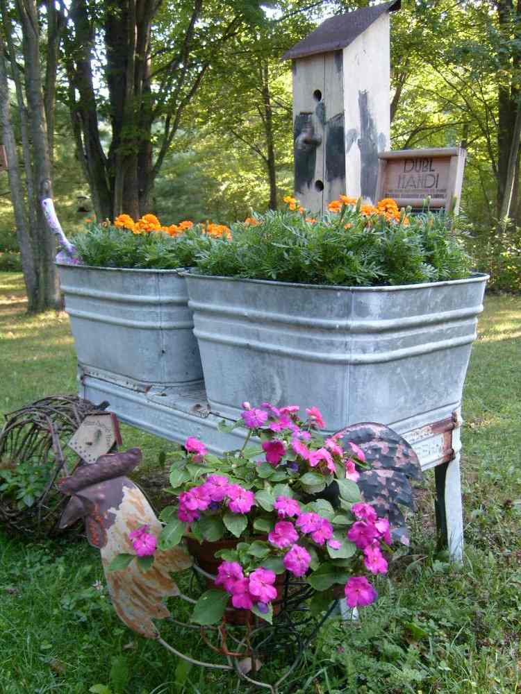 zinkbalja-plantering-höst-blommor-idéer-trädgård