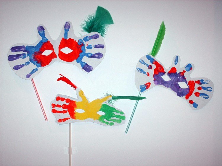 DIY karneval masker hantverk idéer dagis karneval