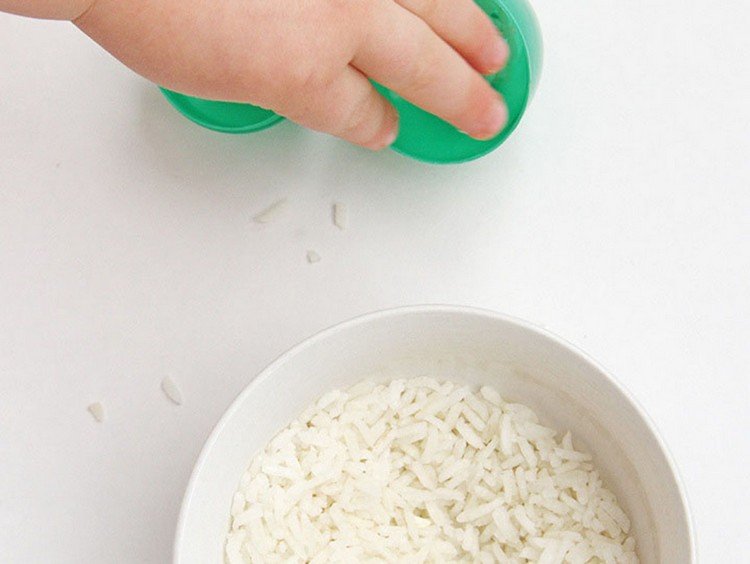 skramla tinker plastägg instruktioner fyll ris