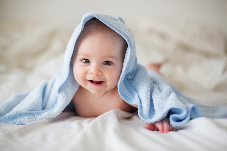 Att sova för länge kan minska fertiliteten hos kvinnor