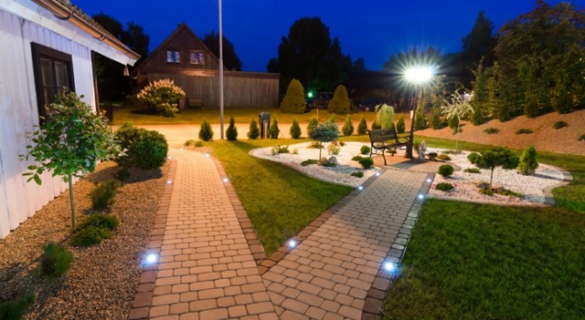 Säkerhetssystemets belysning säkerställer säkerhetsrörelsedetektorer utrustar husets trädgård LED -lampor