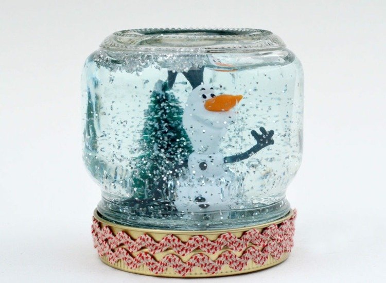 Ice queen tinker snöklot-diy-idé-olaf-snögubbe-gran-träd