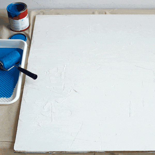 Tvåfärgad väggdesign ombre-väggmålning-instruktioner-blå-vit